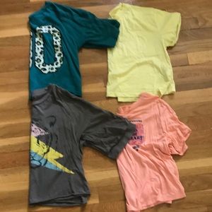 Set of 4 14/16 crop tees